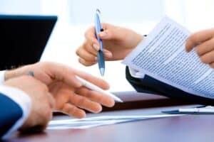 los contratos mas comunes en sociedades
